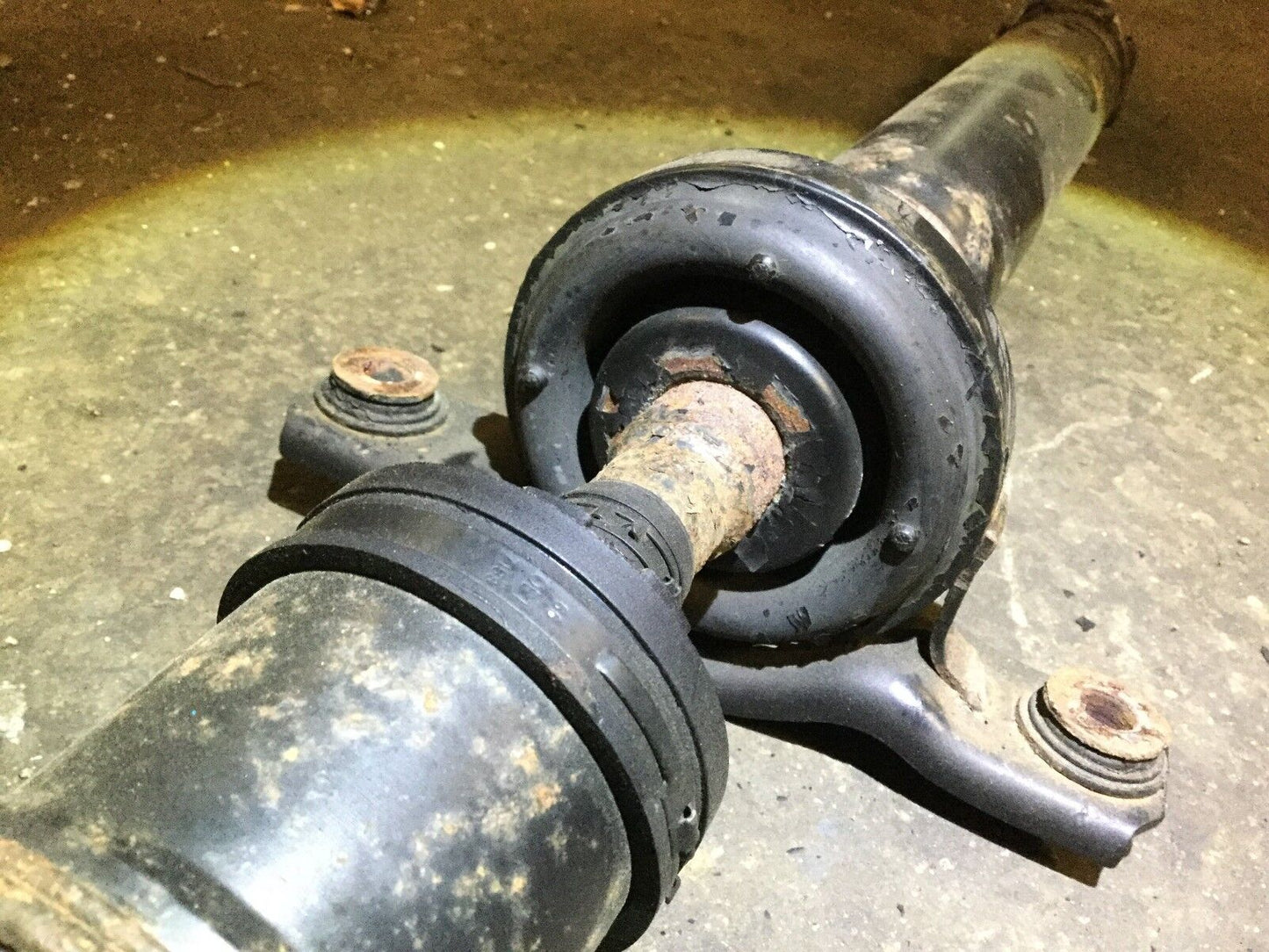 10 11 12 13 14 Subaru Legacy 2.5l At Rear Driveshaft OEM