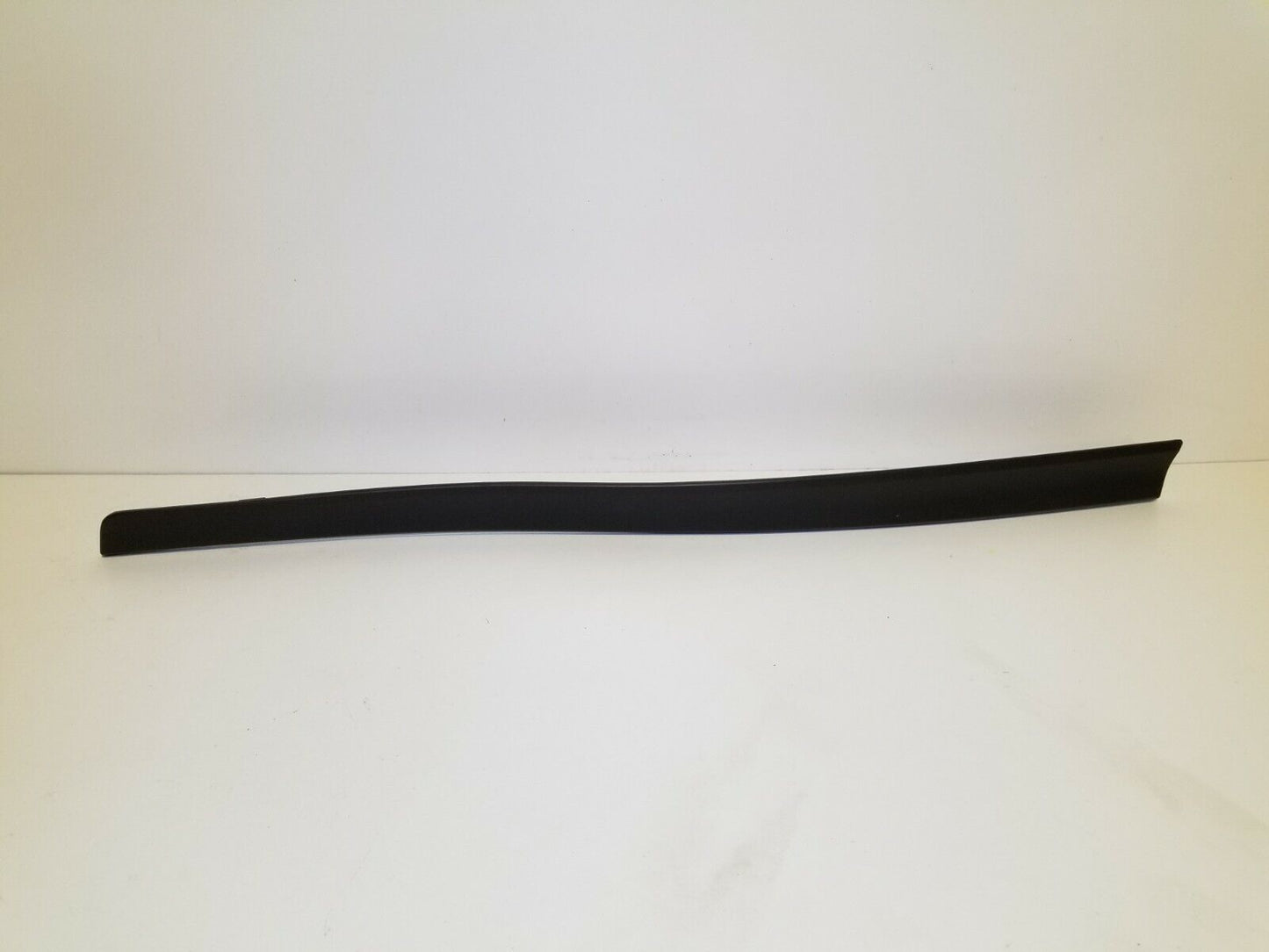 16 17 18 19 Nissan Rogue Front Right Passenger Door Molding Trim OEM 36k