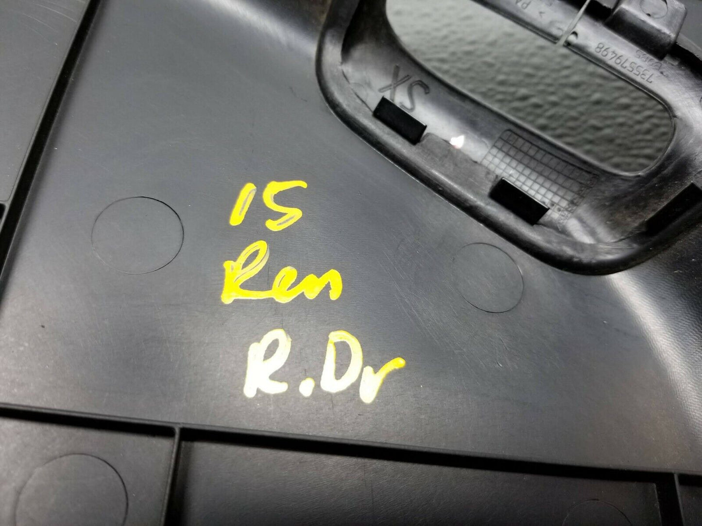 15 16 17 Jeep Renegade Rear Left Driver C Pillar Cover Trim OEM 62k Miles