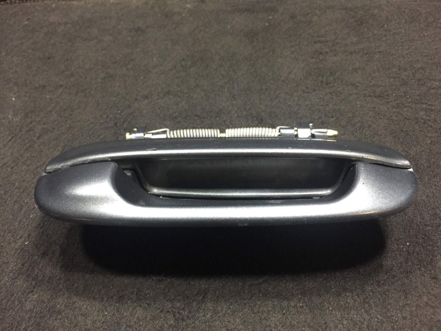 04 05 06 07 Cadillac CTS Exterior Front Right Passenger Door Handle OEM