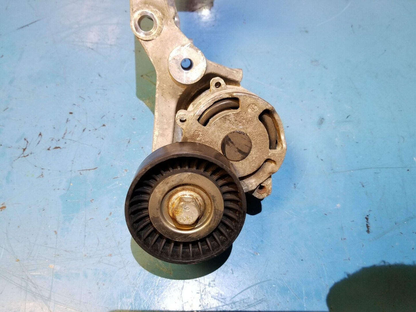 13 14 15 Subaru Xv Crosstrek 2.0l Tensioner Belt W/ Bracket OEM 86k