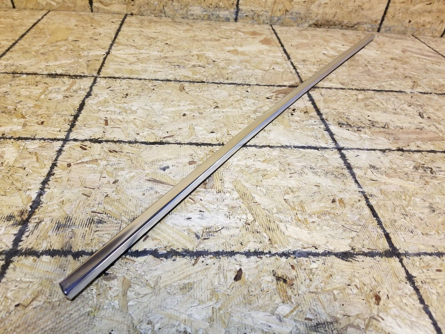 06 07 08 09 10 BMW 528i E60 Rear Left Driver Door Window Belt Seal Molding OEM