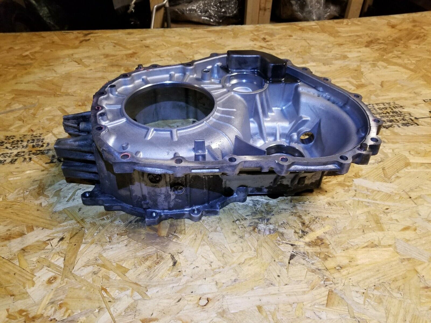 06 07 08 09 10 11 Hyundai Azera Automatic Transmission Bell Housing OEM