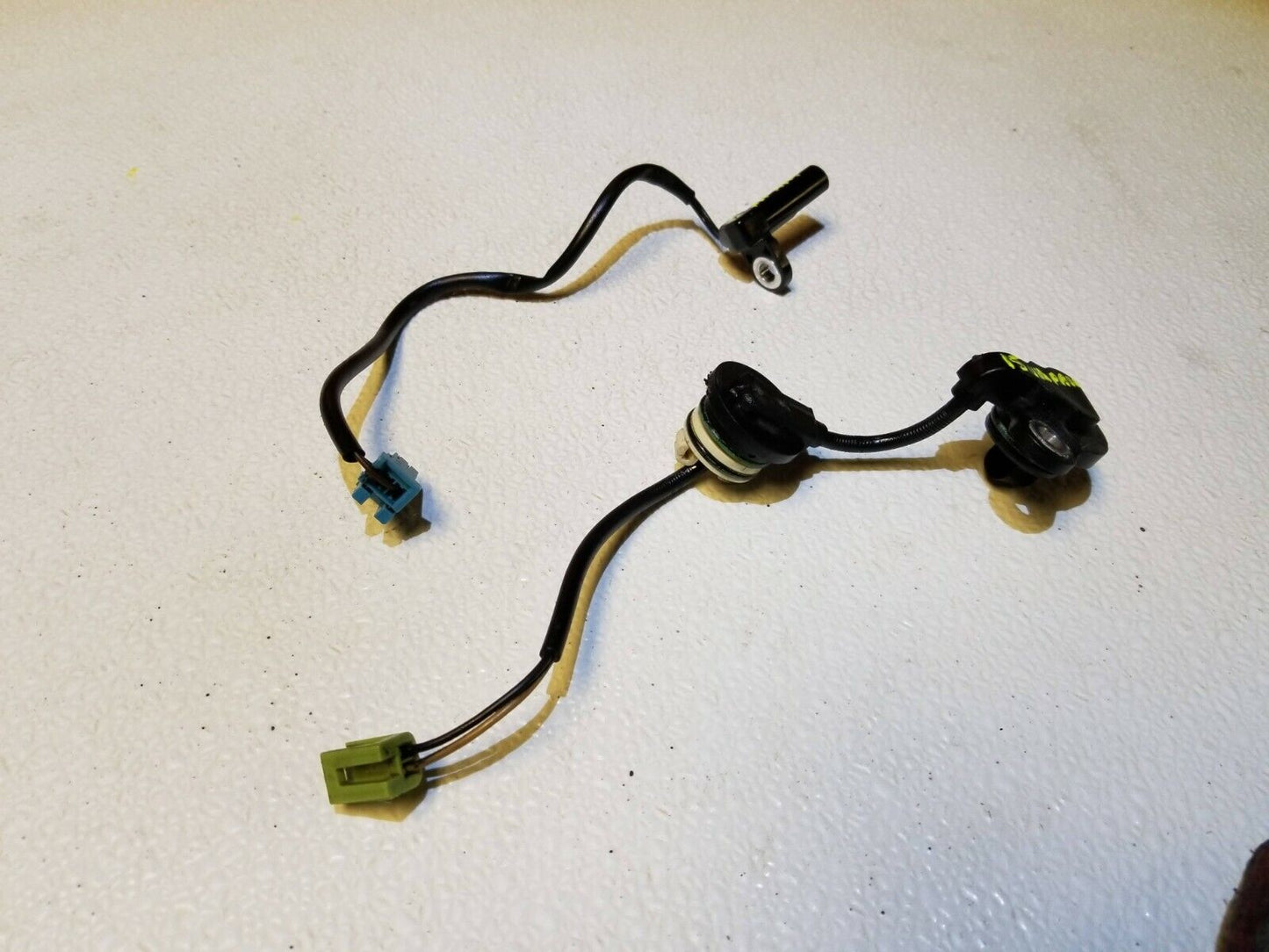 15 16 17 18 Chevy Impala 2.5l Auto Trans Speed Sensor 2pcs OEM