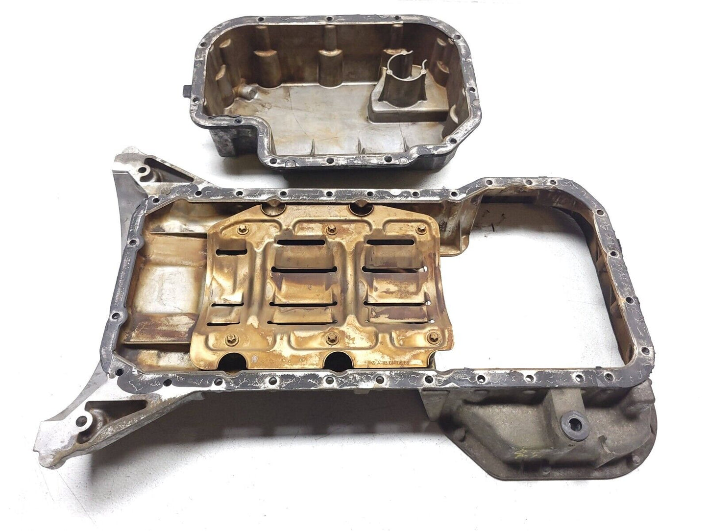06 07 08 09 10 11 Mercedes Ml500 Engine Oil Pan 1130140902 OEM