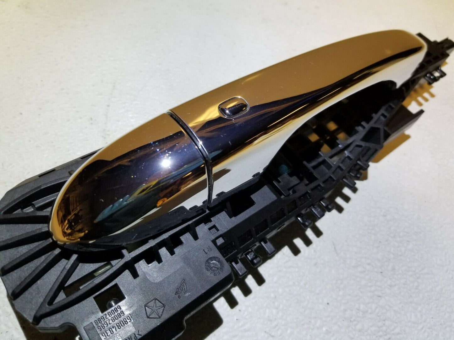 13 14 15 16  Dodge Dart Front Right Pass Exterior Door Handle Chrome Ome 76k
