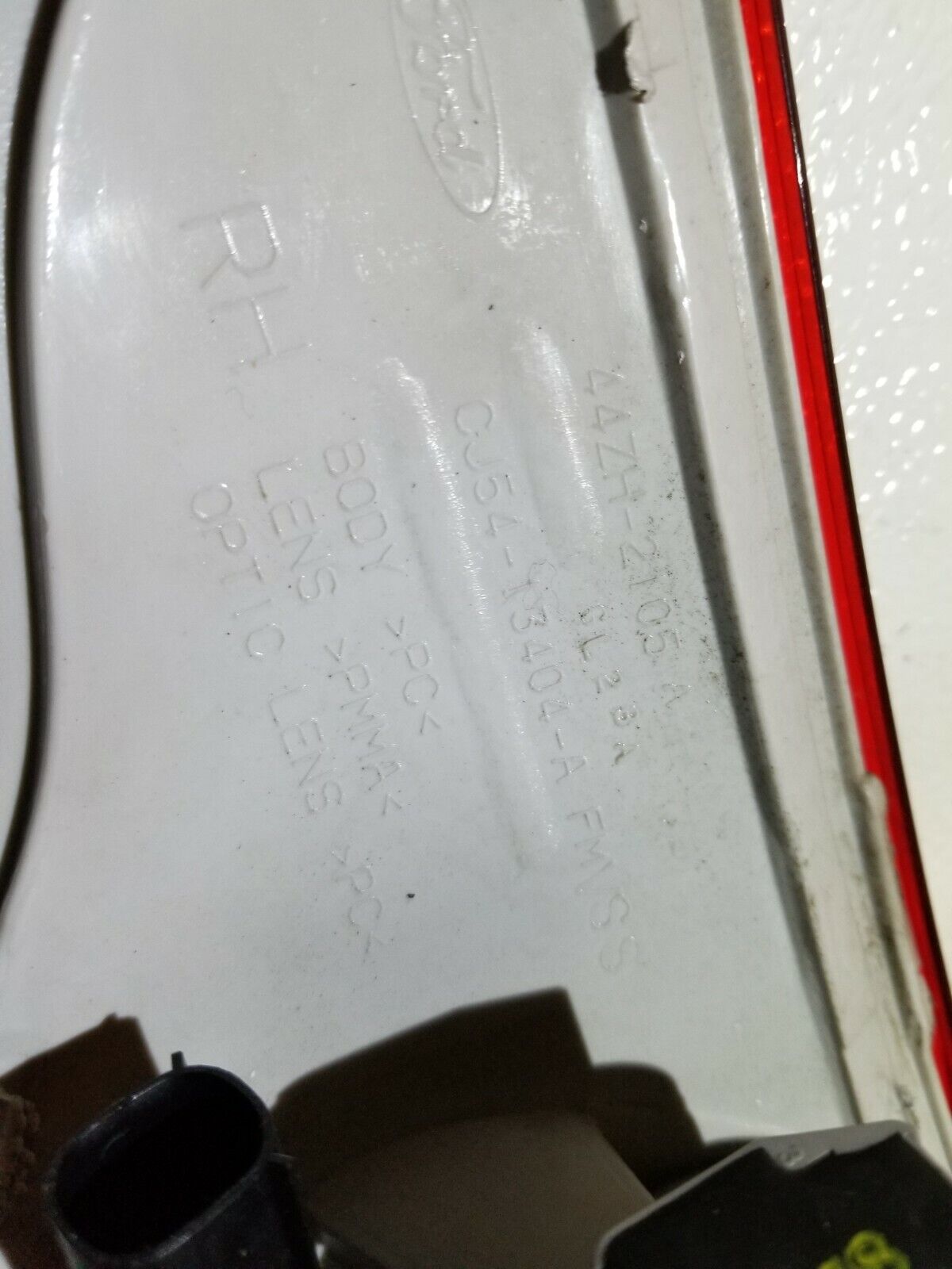 13 14 15 16 Ford Escape Right Passenger Side Tail Light OEM 83k