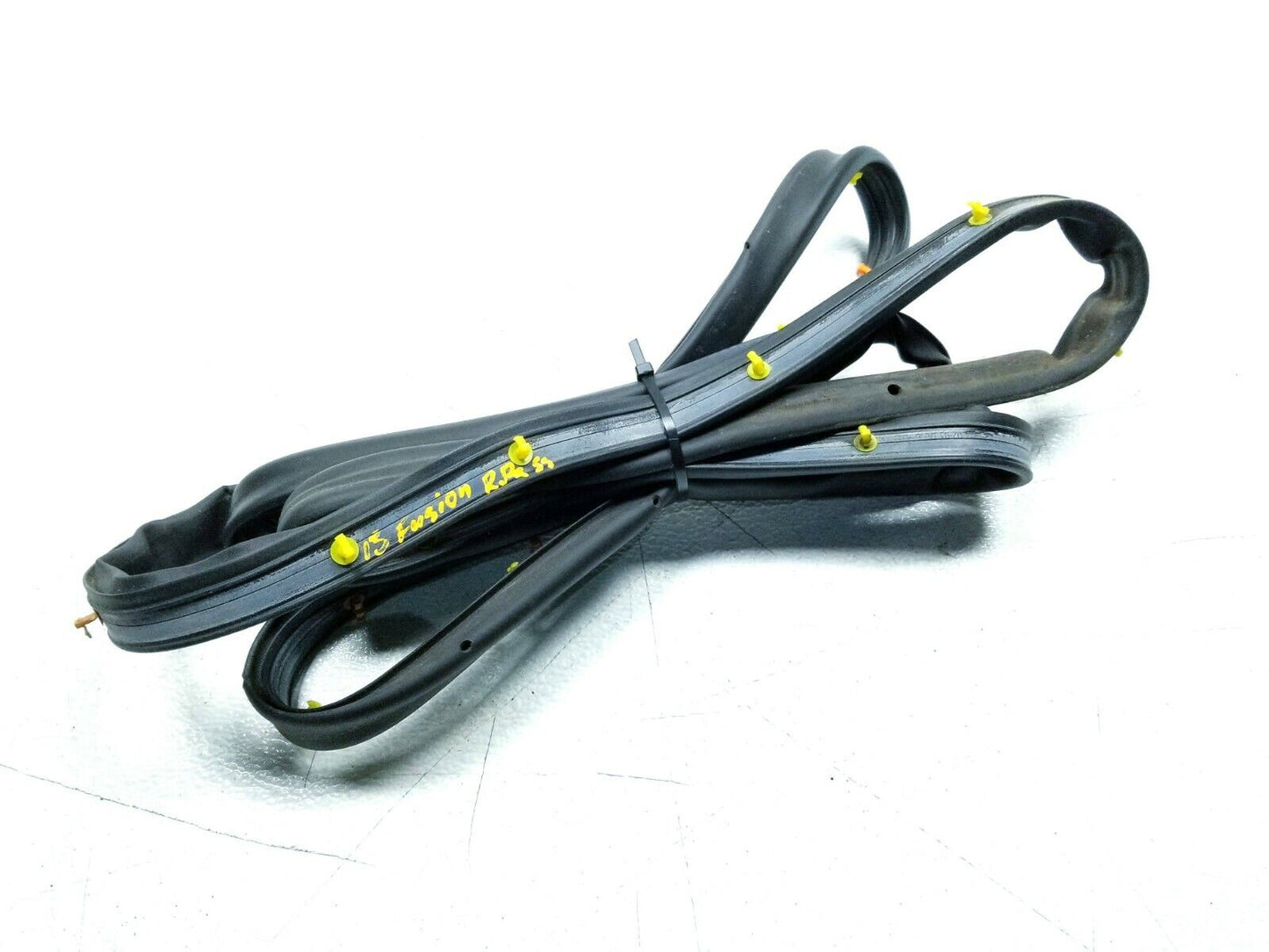 13 14 15 16 Ford Fusion Rear Right Pass Door Weatherstrip Seal OEM