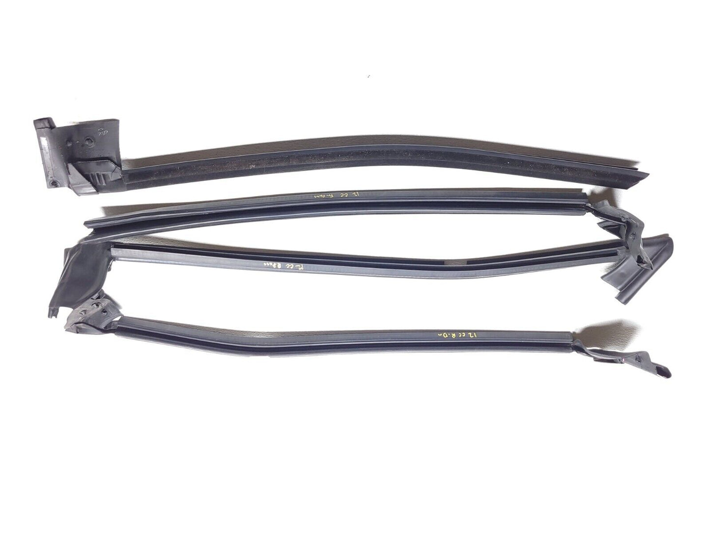 09 10 11 12 Volkswagen Cc Door Window Weatherstrip Seal Set-4pcs OEM