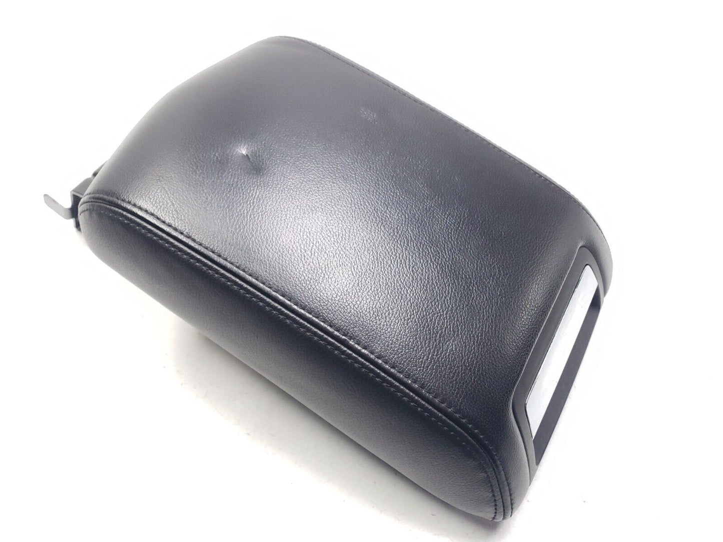 2017 - 2019 Lincoln MKT Center Console Armrest OEM