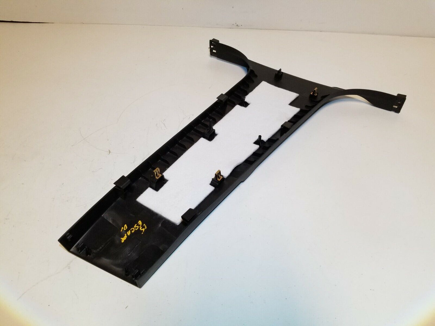 13 14 15 16 Ford Escape Center Driver Side B Pillar Lower Trim Pane OEM 83k