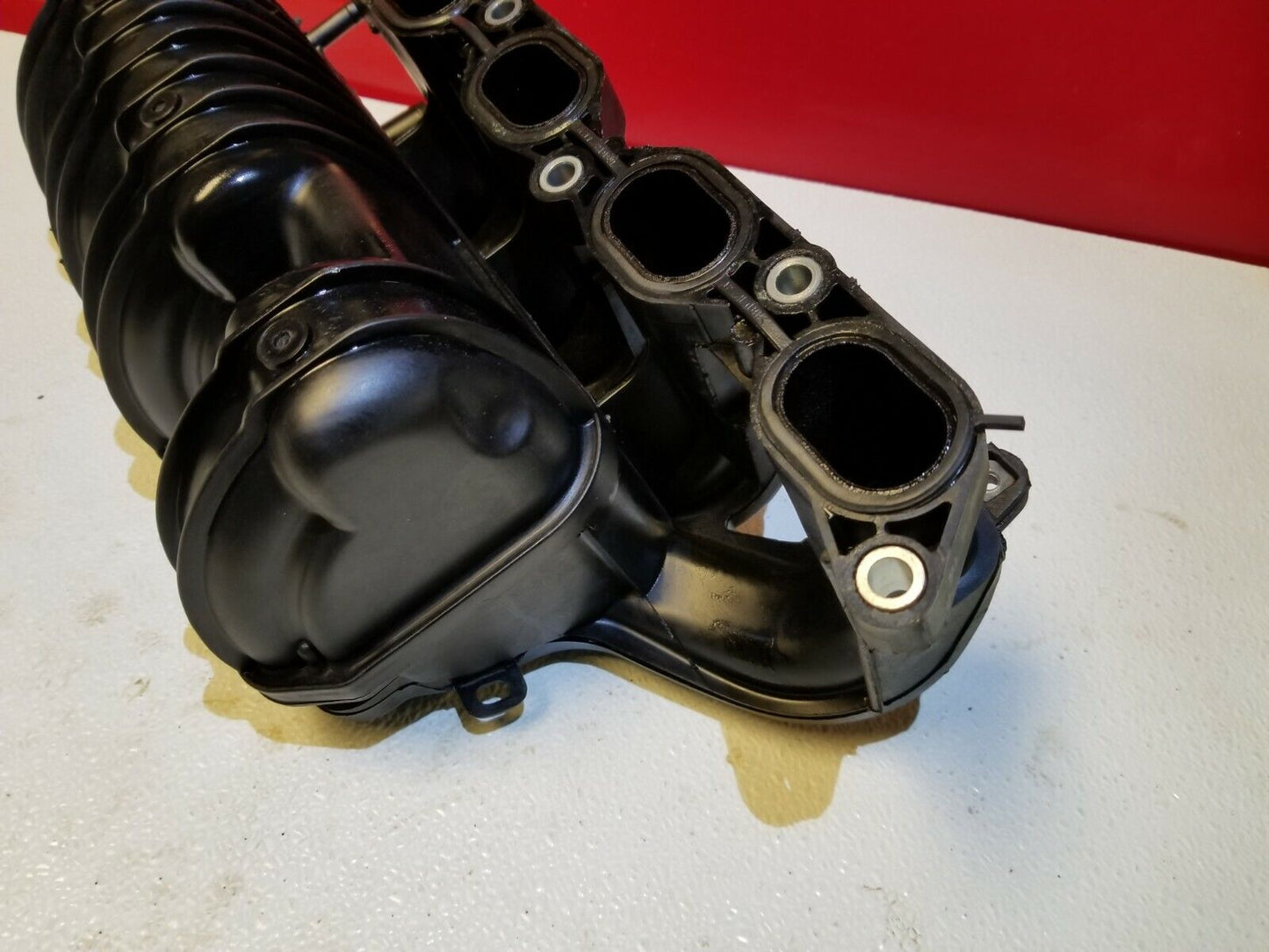 04 05 06 Scion Xa 1.5l Intake Manifold OEM 1nz-fxe