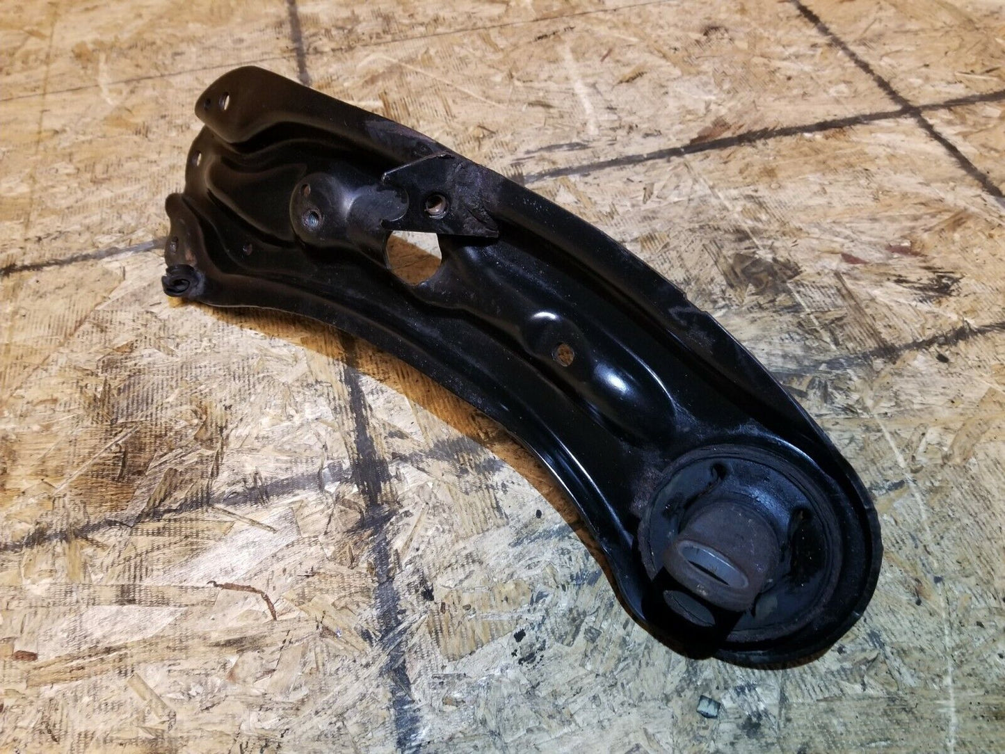 11 12 13 14 Dodge Avenger Rear Trailing Control Arm Right Pass Side OEM
