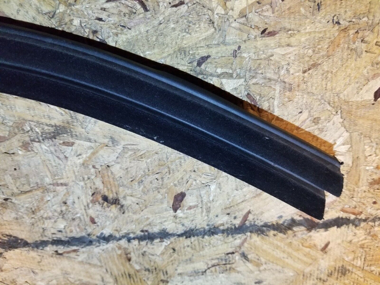 11 12 13 14 Dodge Avenger Rear Left Driver Side Door Window Belt Seal Trim OEM