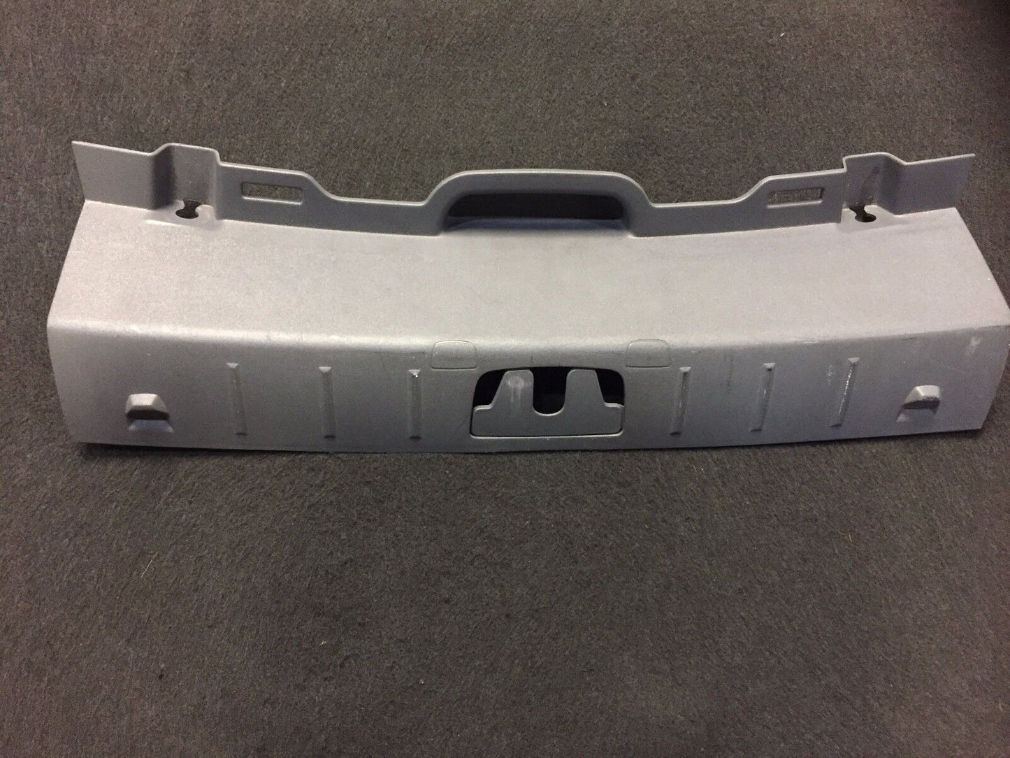 05 06 07 08 09 10 11 Volvo S40 T5 Trunk Interior Rear Sill Molding OEM