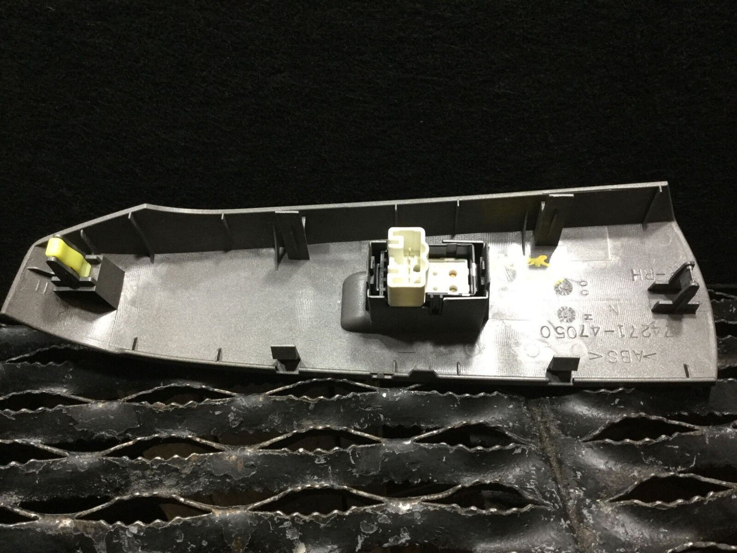 05 06 07 08 09 Toyota Prius Rear Right Pass Door Power Window Switch OEM