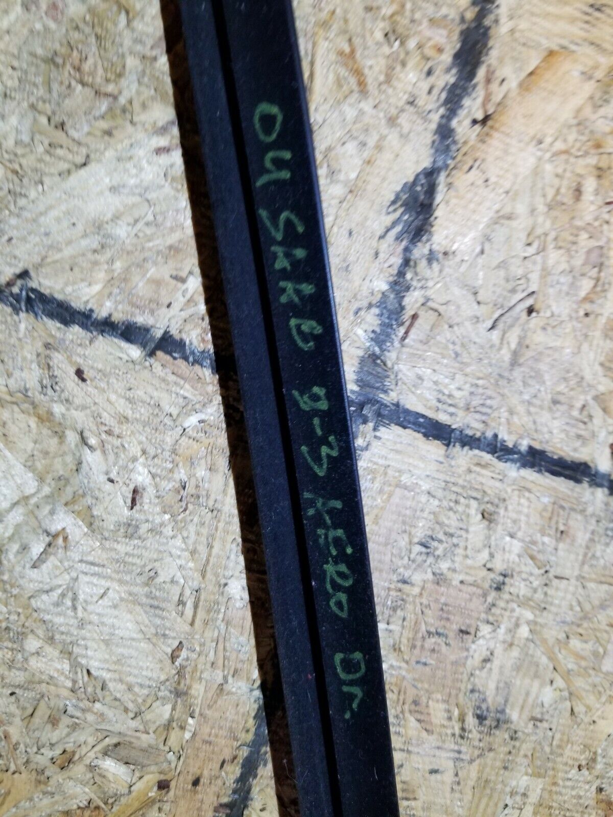 04 05 06 07 Saab 9-3 93 Convertible Left Driver Door Glass Seal Trim Molding OEM