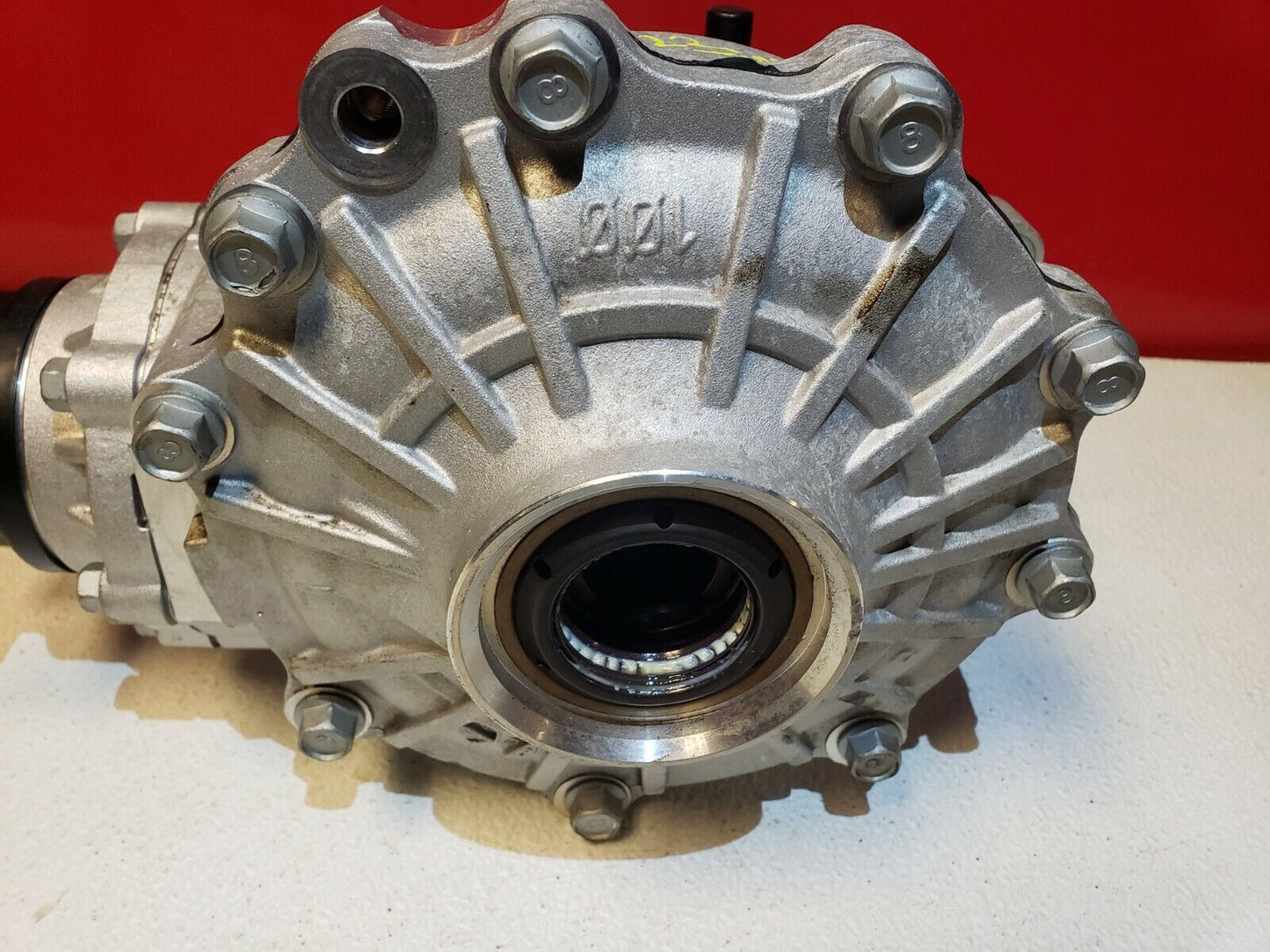 21 22 Kia Stinger 3.3l Front Differential Ratio 3.538. Only 312 Miles. T02160