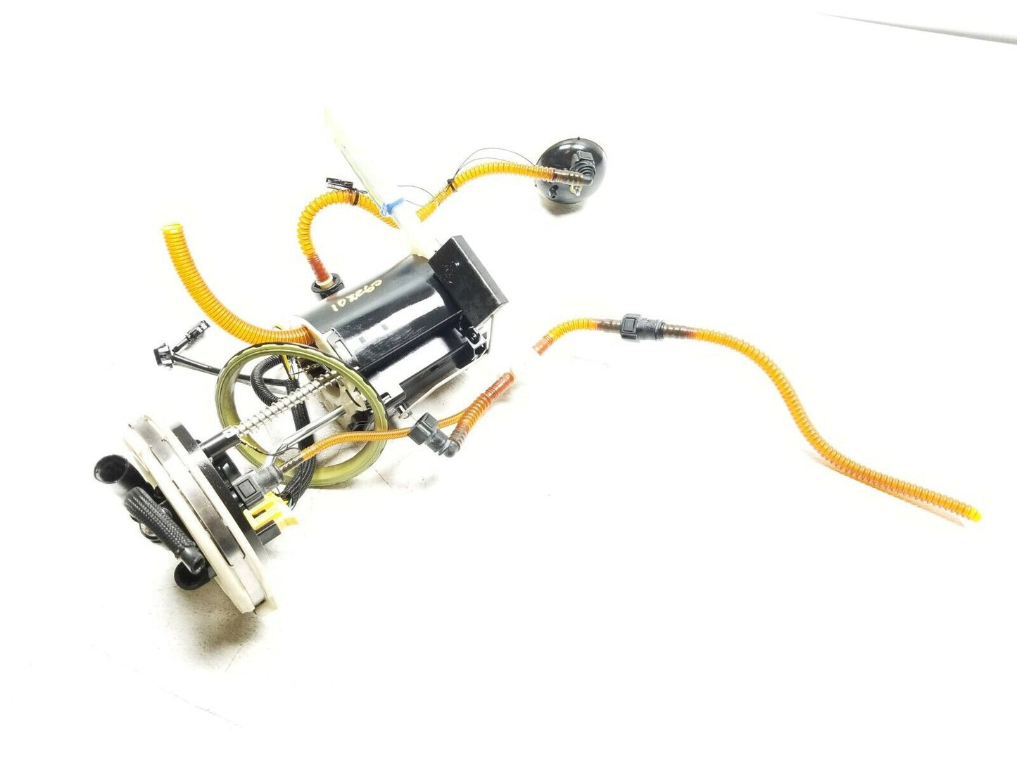 10 11 12 13 Volvo XC60 Fuel Pump OEM