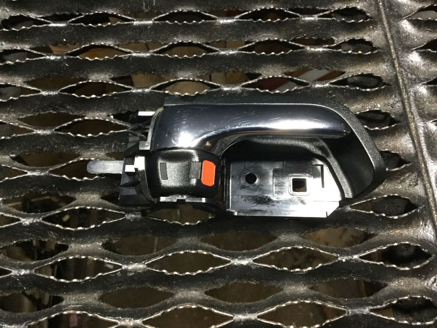 04 05 06 07 08 09 Prius Right Pass Side Interior Door Handle 69273-47010 OEM
