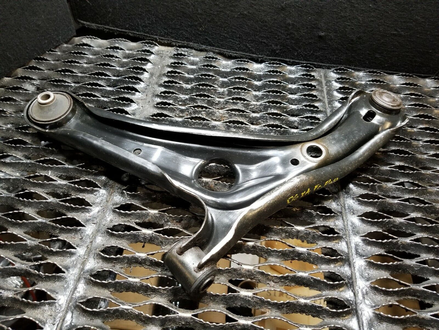 2004 2005 2006 Scion Xa Front Right Passenger Side Lower Control Arm OEM