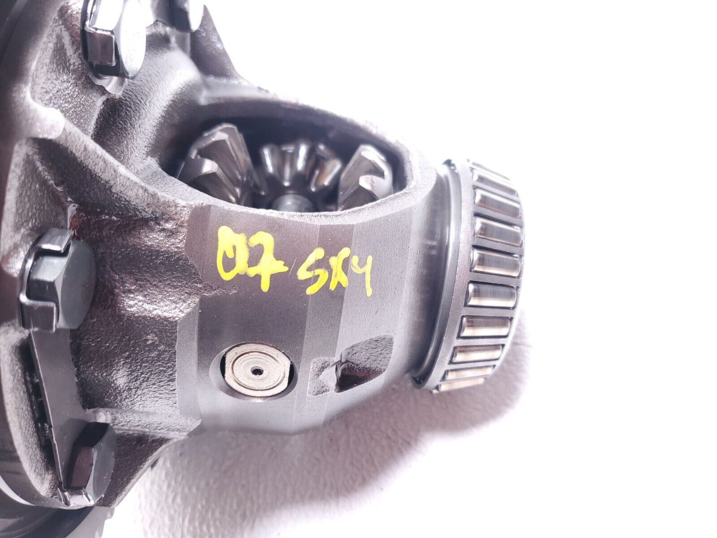 2007 - 2013 Suzuki SX4 4wd Auto Trans Main Gear Differential OEM 70k Miles