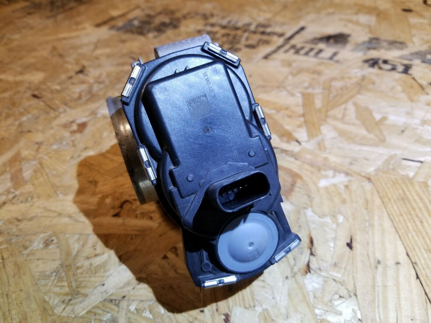 15 16 17 Chevrolet Equinox 2.4l Throttle Body OEM 24k