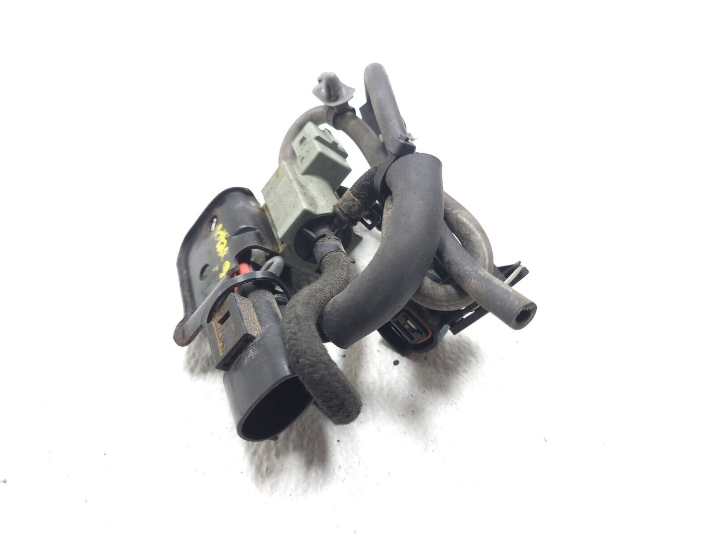 13 14 15 16 Hyundai Veloster Fuel Vapor Canister Valve OEM