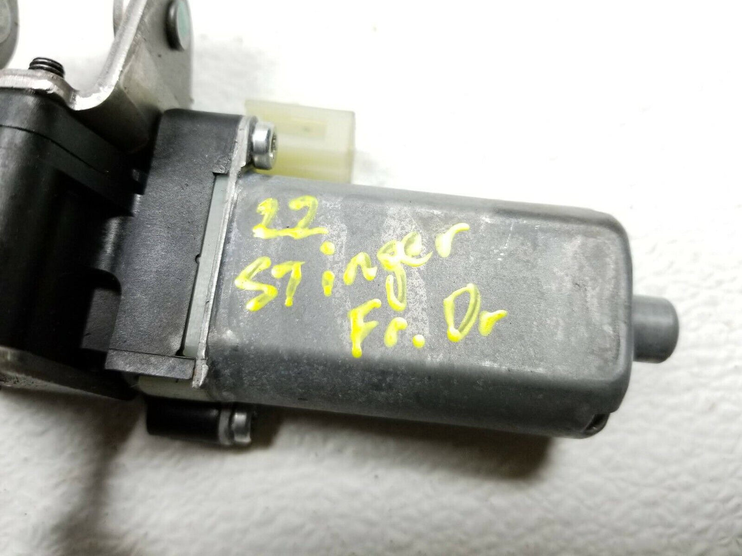 18 19 20 21 22 Kia Stinger Front Left Driver Seat Adjust Motor OEM 312 Miles