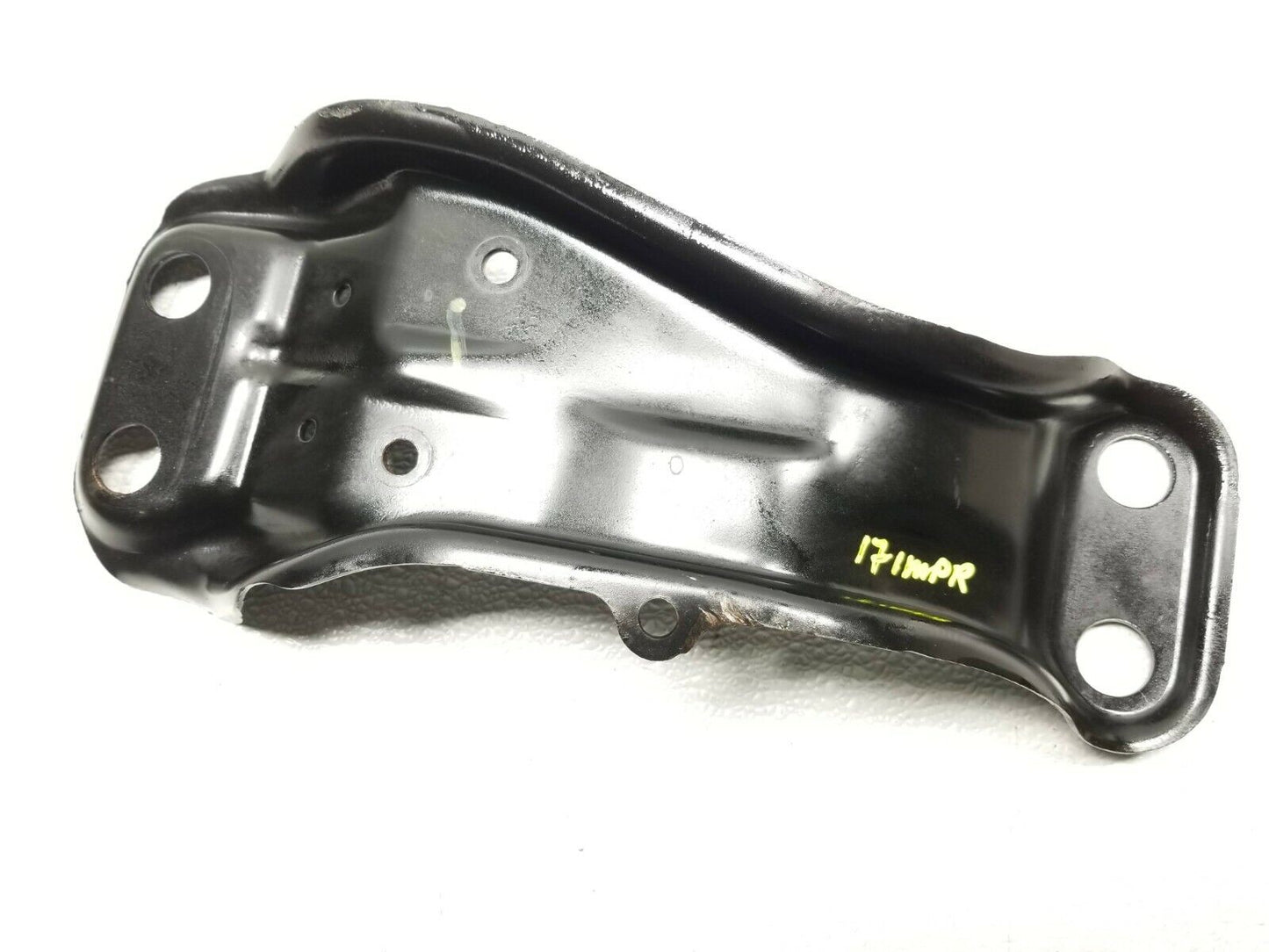 17 18 19 Subaru Impreza 5 Speed Transmission Brace Mount Bracket OEM 64k Miles