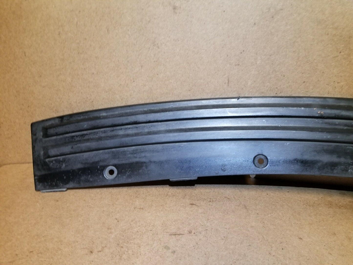 07 08 09 10 Jeep Grand Cherokee Srt8 Rear Bumper Step Pad Trim OEM