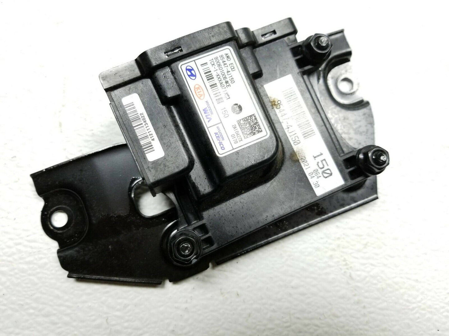 21 22 Kia Stinger A/t 3.3l 4wd Control Module Unit 95447-4j150 OEM 312 Miles