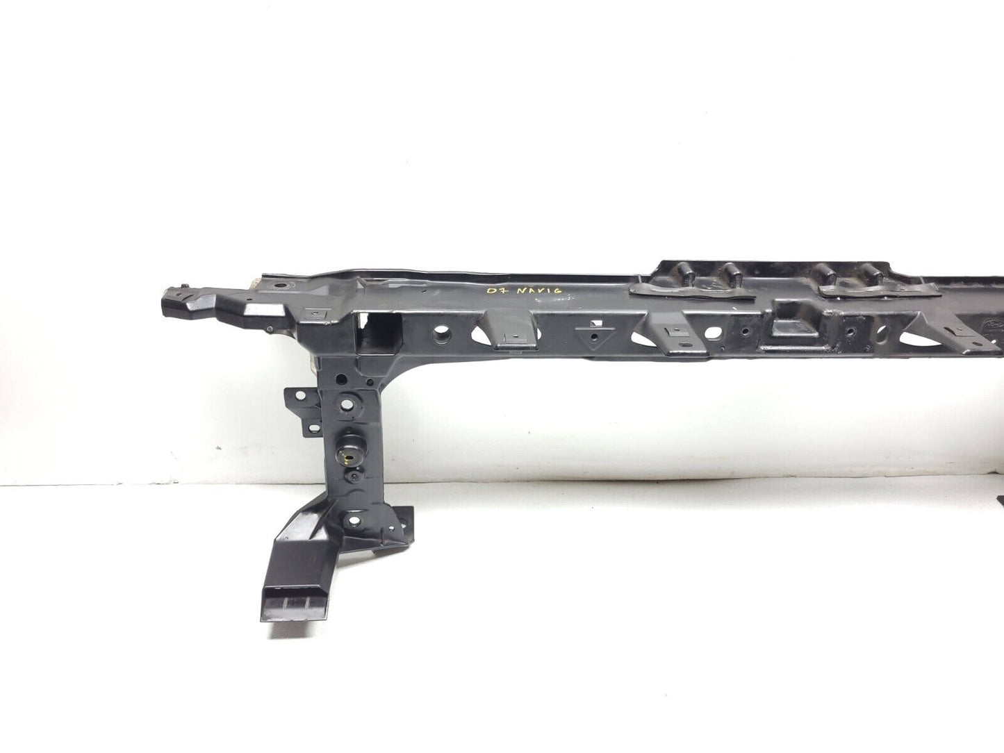 2007 - 2014 Lincoln Navigator Radiator Support 7l14-16e166 5.4l OEM