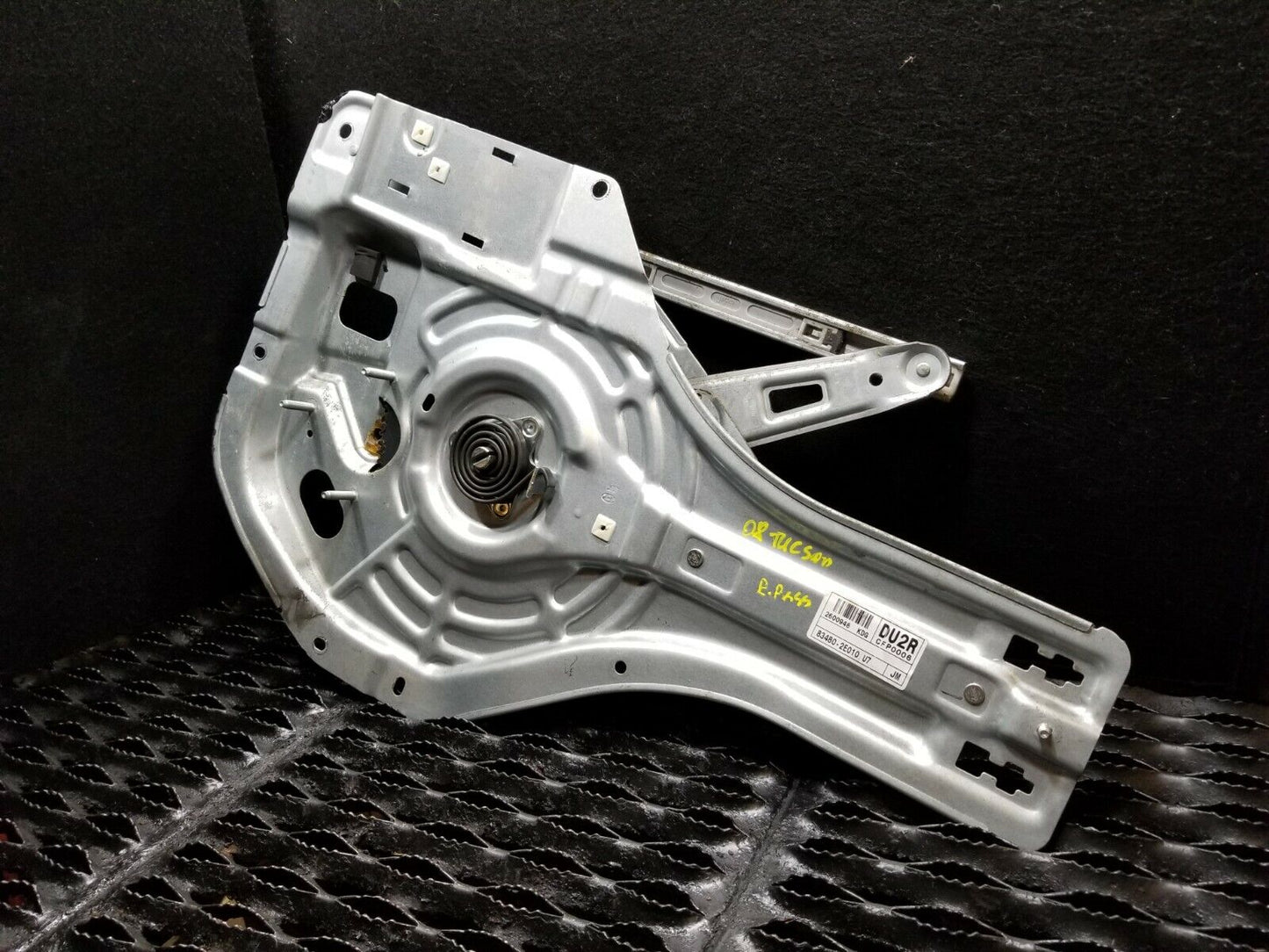 07 08 09 Hyundai Tucson Rear Right Passenger Side Door Window Regulator OEM 89k