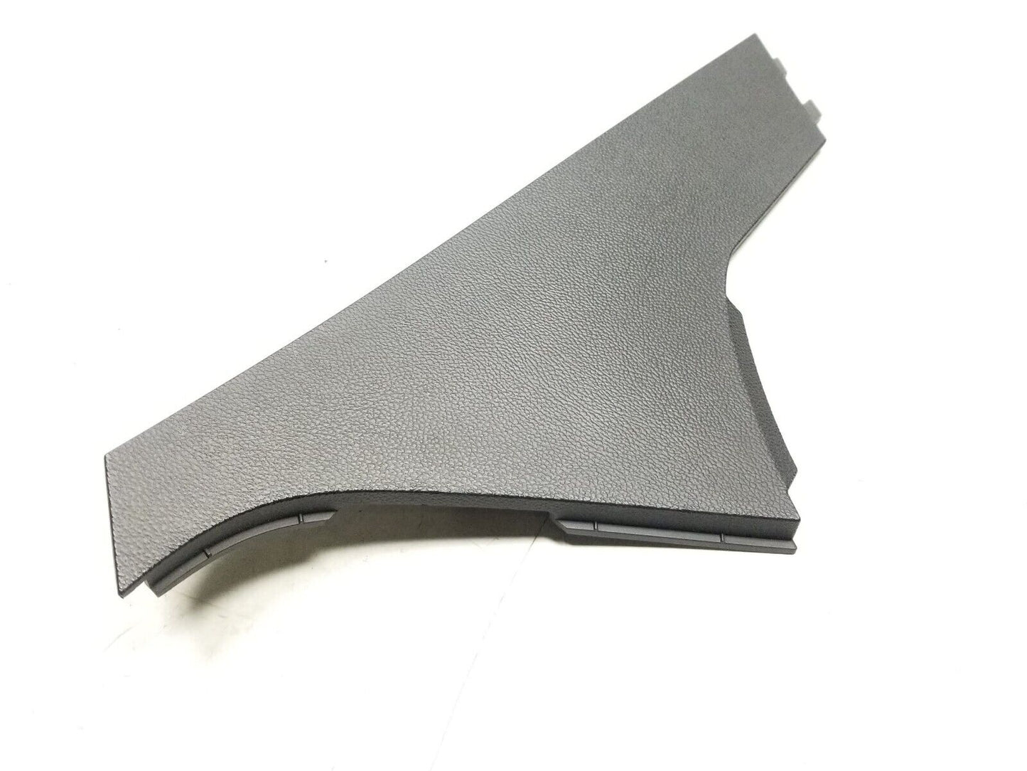 2013 - 2018 Cadillac Ats Extension Panel Trim Driver Side Left 84102423 OEM