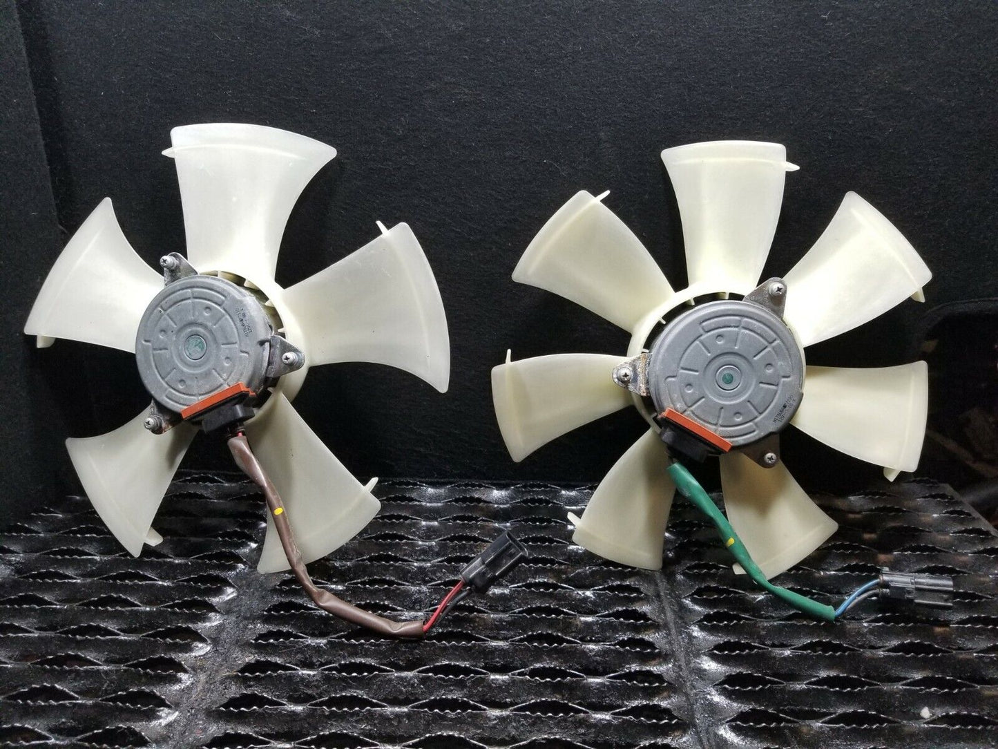 15 16 17 Acura TLX 2.4l Radiator Cooling Fan (pair) OEM