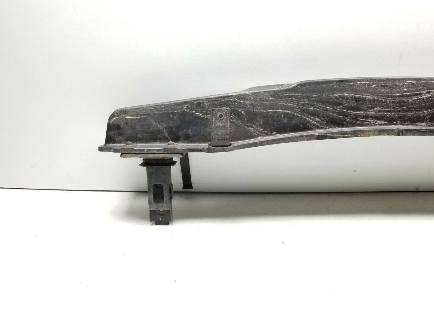 06 07 08 09 10 Hyundai Azera Rear Bumper Reinforcement Absorber Bar OEM