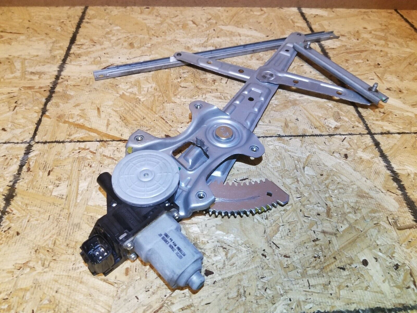 13 14 15 Nissan Altima Rear Left Driver Power Window Regulator Motor OEM 57k