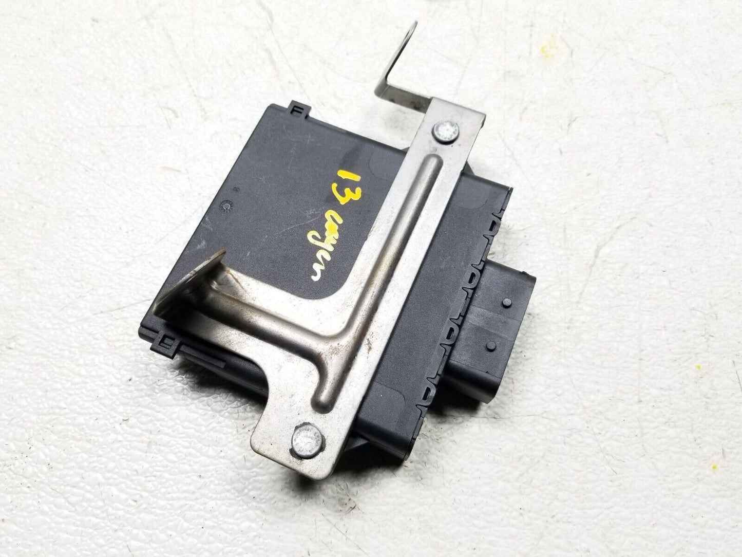 2011 - 2014 Porsche Cayenne Voltage Converter Control Module 7pp959663e  OEM