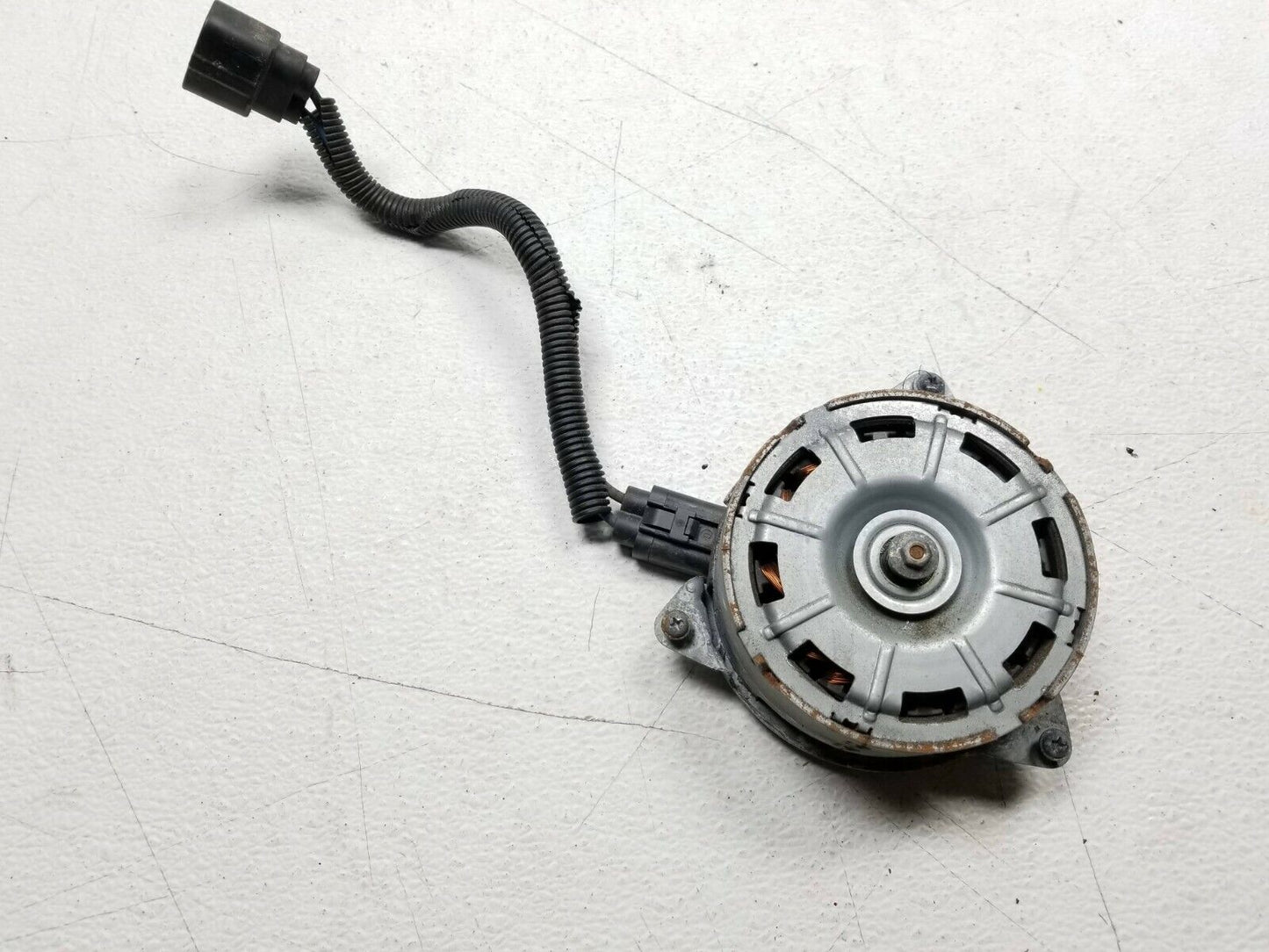 15 16 17 Hyundai Sonata 2.4l Radiator Cooling Fan Motor OEM