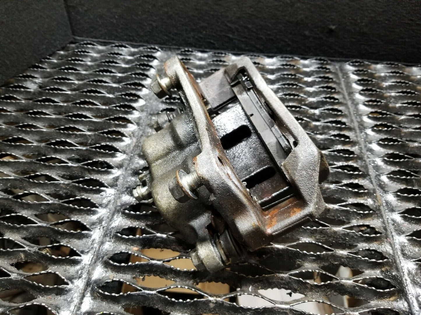 15 16 17 Acura TLX 2.4l Front Left Driver Side Brake Caliper OEM