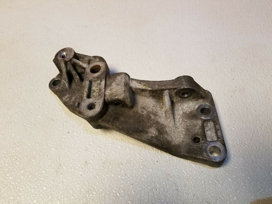 15 16 17 Jeep Renegade 2.4l Alternator Bracket OEM 20k Miles