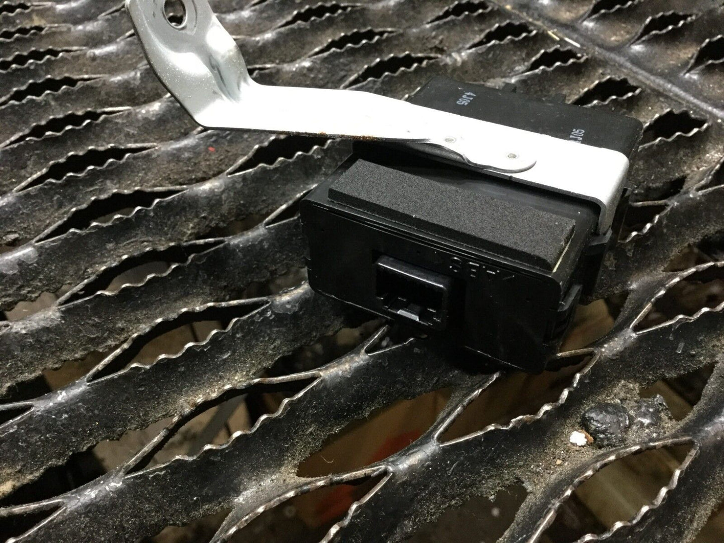 04 05 06 07 08 09 Toyota Prius  Tire Pressure Monitor Receiver Module  OEM