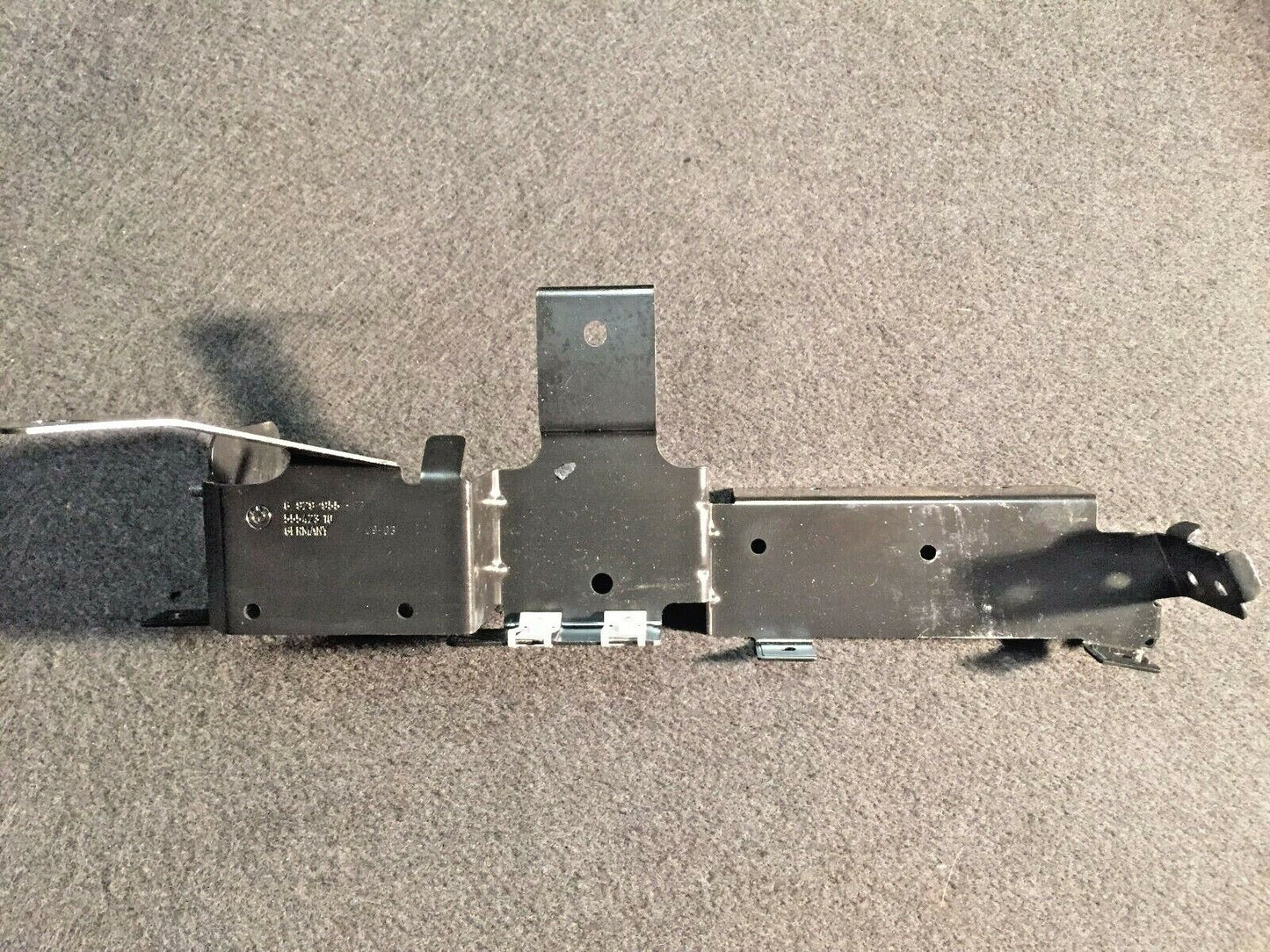 02 03 04 05 BMW 745i E65 Trunk Base Support Mount Bracket OEM 6929955