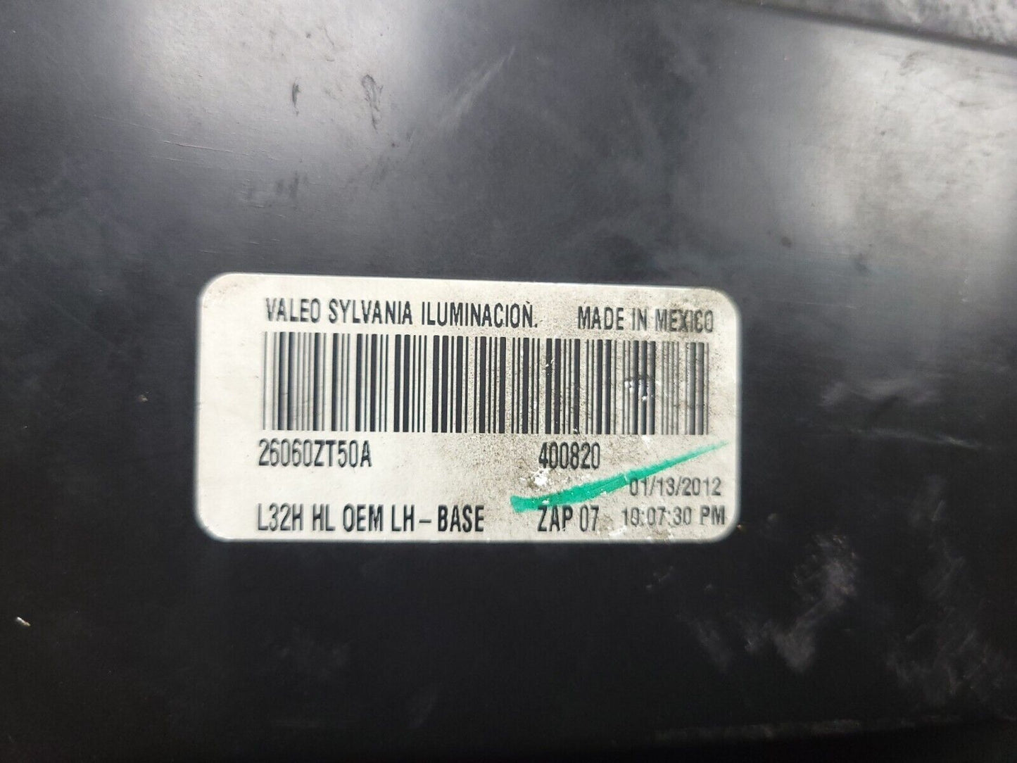 2010-2012 Nissan Sentra Headlight Left & Right Pair OEM