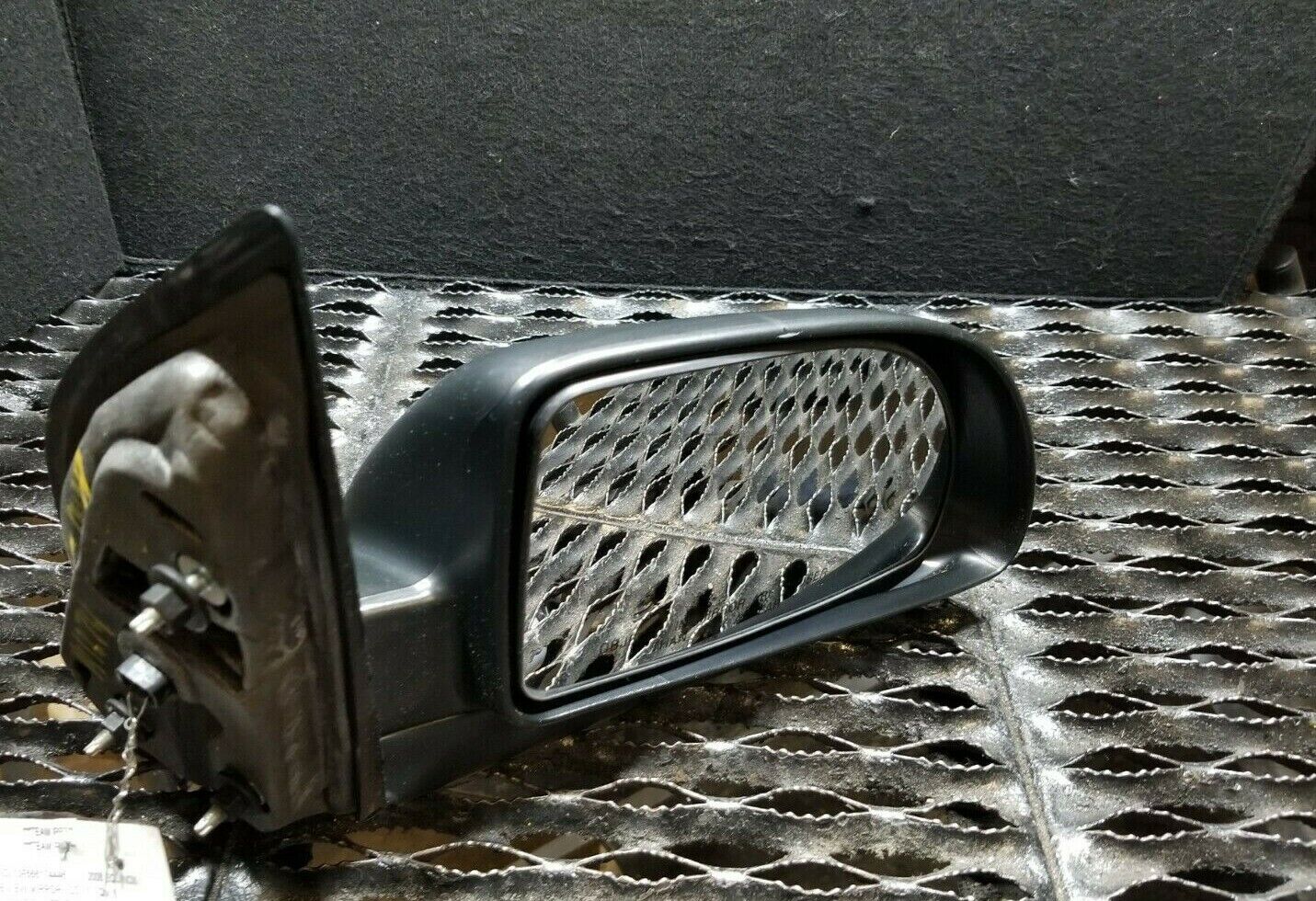 06 2006 Chevrolet Equinox Passenger Right Door Side View Mirror OEM