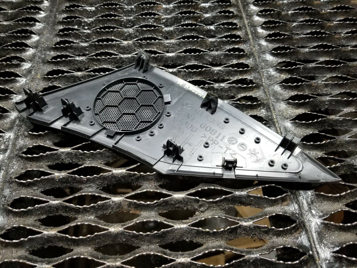 2014 2015 2016 Mazda 3 Dash Right Passenger Side Speaker Cover Grille OEM 16k