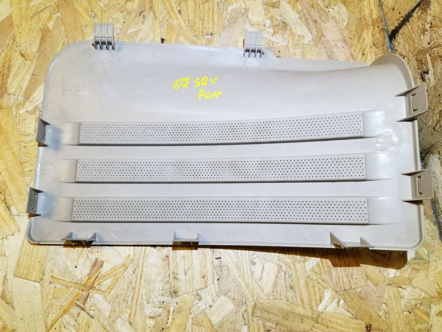 06 07 08 09 Cadillac SRX Rear Trunk Right Pass Side Trim Grille OEM