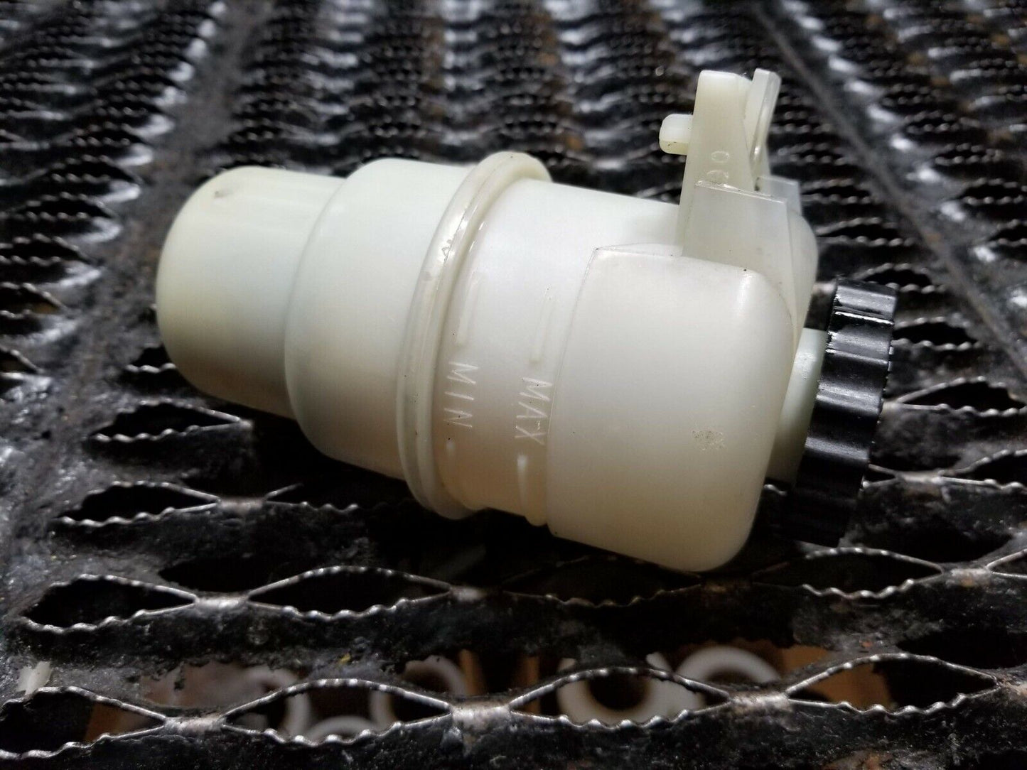 13 14 15 16 17 Jeep Compass Power Steering Fluid Bottle Tank Reservoir OEM 30k