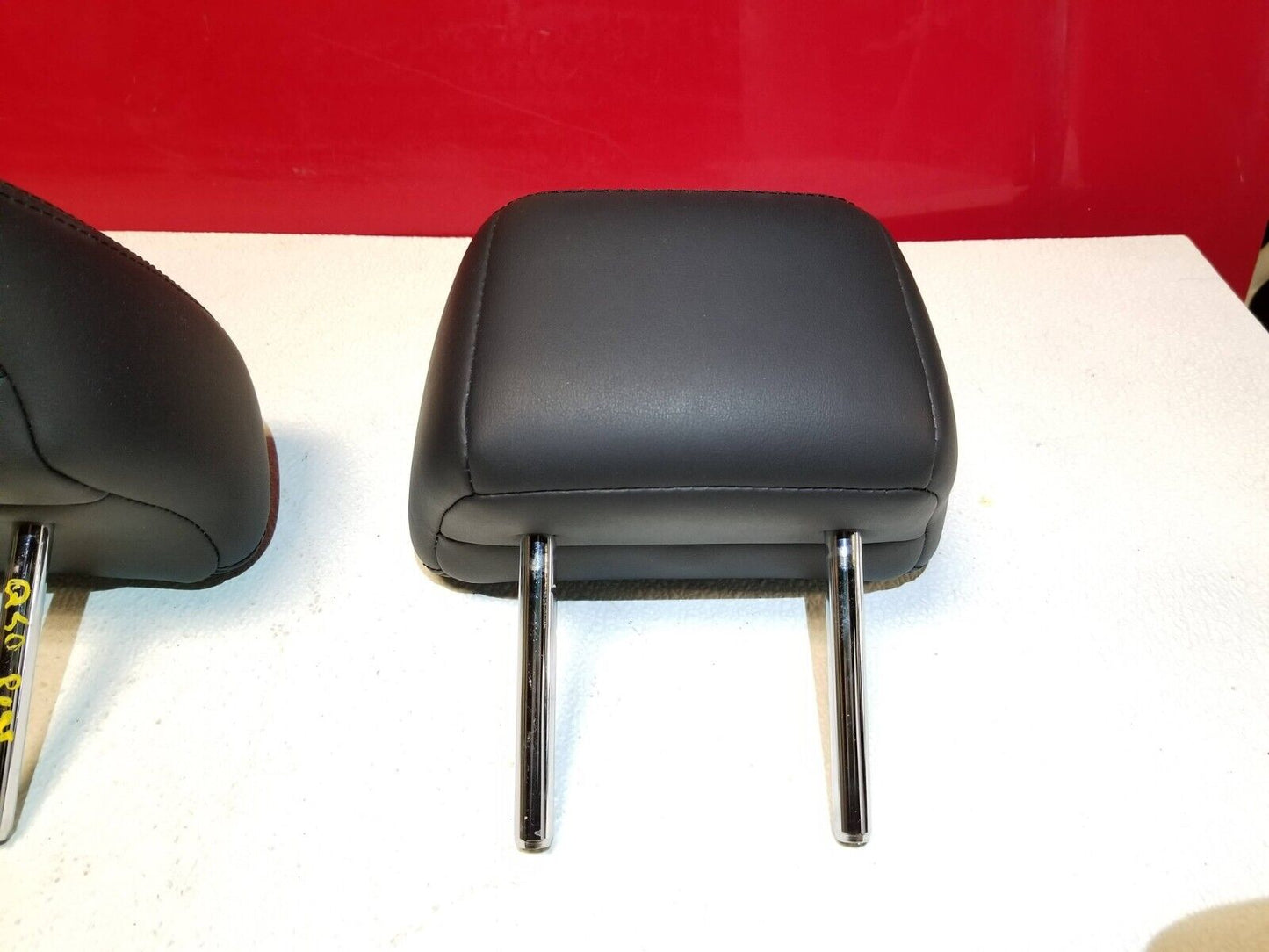 16 17 18 19 Infiniti Q50 Rear Seat Headrest Lkeft/center/right 3pcs OEM